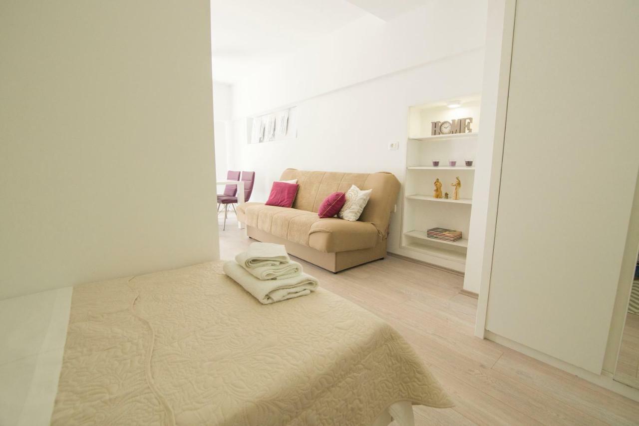 Apartment Neyra 2 สปลิท ภายนอก รูปภาพ